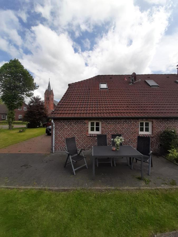 Ferienwohnung Rendelchen Großheide Esterno foto